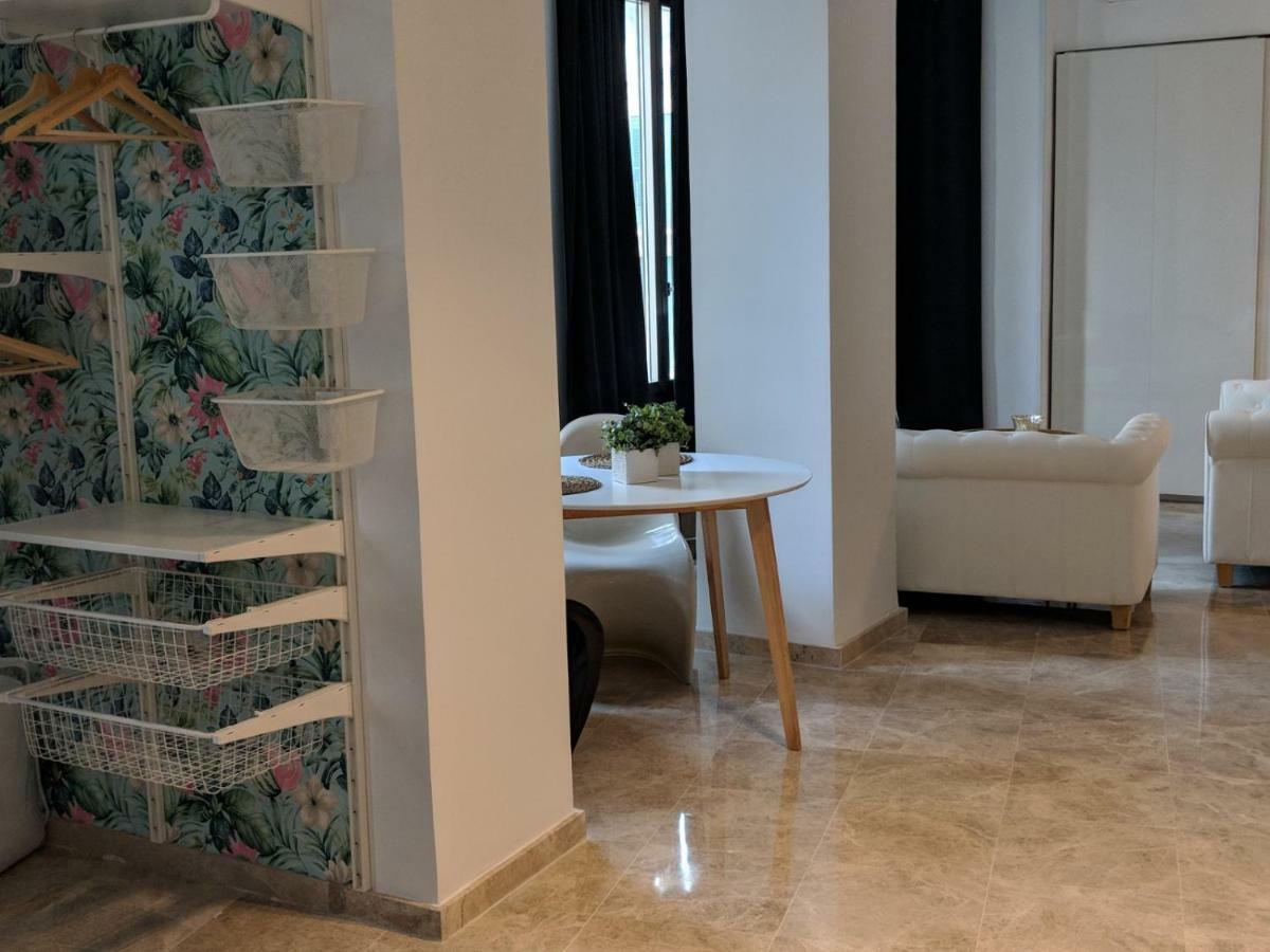 Apartamentos ARC Félix Sáenz - 2 3 Málaga Exterior foto